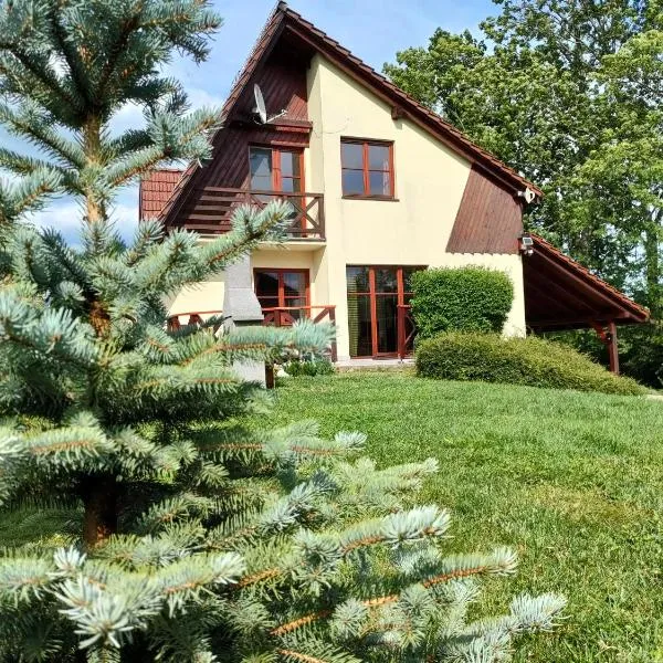 Eternity Chalet Trnovec, hotel in Liptovský Trnovec