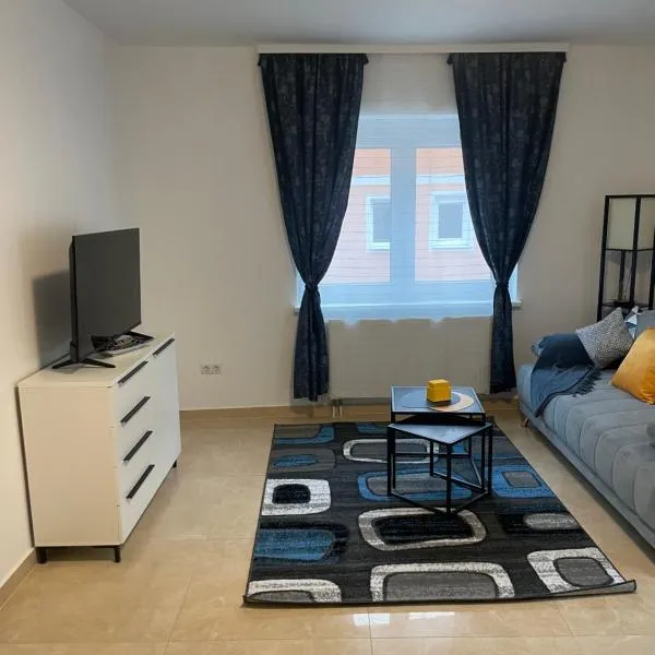SEOS Self Check in ,Gratis parken, hotel ve uŠtýrském Hradci