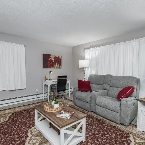 2 Bedroom Oasis 5 Mins to Mayo Clinic, ξενοδοχείο στο Ρότσεστερ