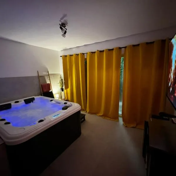 RheinMosel Glück Wellness, hotel v Koblenci