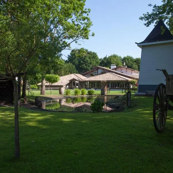 Hôtel La Ferme d'En Chon、ビスカロッスのホテル