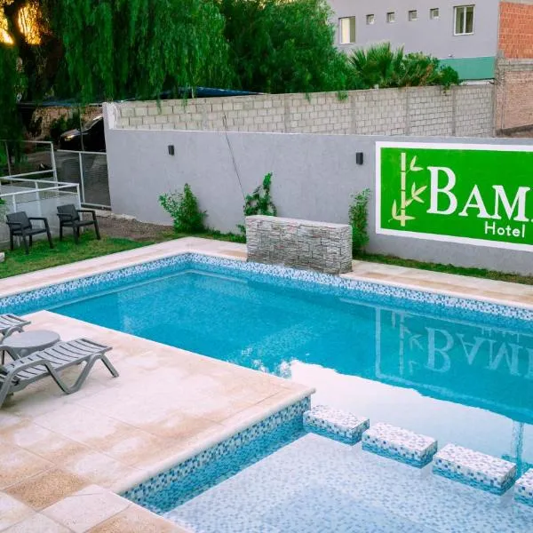 Bambú Hotel, hotel di Chepes