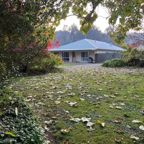 Brookfield Guest House, hotel in Swanpool