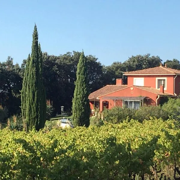 Domaine des Lavarines, ξενοδοχείο σε Morières-lès-Avignon