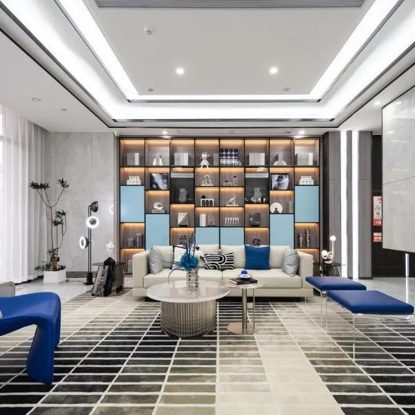 ํ๋์ ์์นํ ํธํ
Jiayu Hotel - Guangzhou Baiyun International Airport T2 Terminal