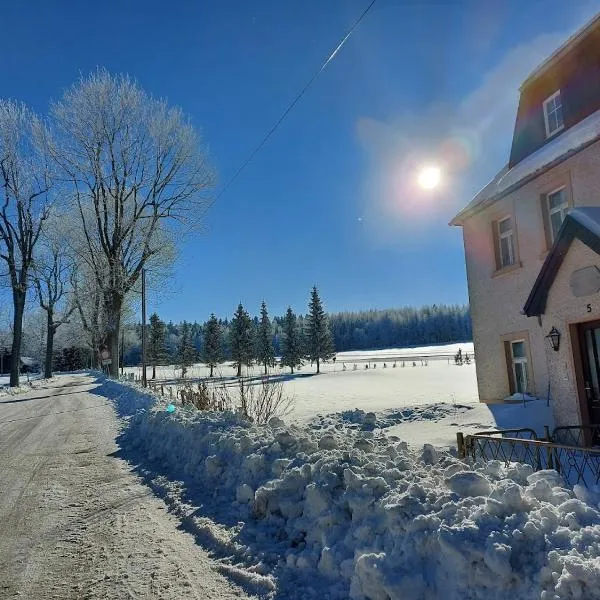 Gästezimmer an der Loipe, готель у місті Frauenstein