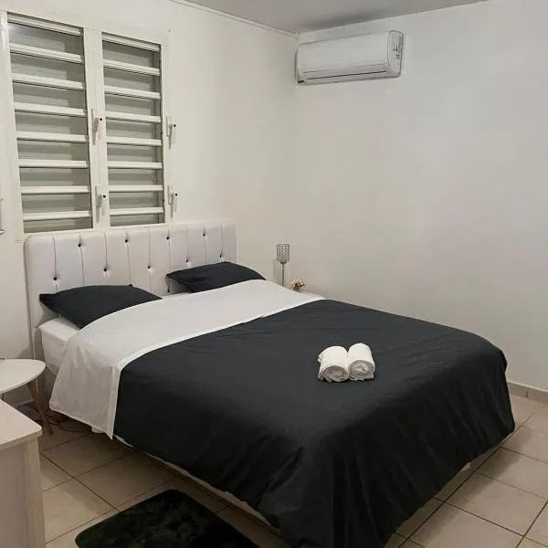 Le Coton Verde , 2 nuits minimum, hotel in Sainte-Rose