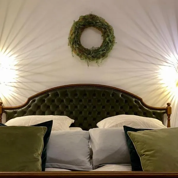 Sonnenhof 1737 - Ferienzimmer & Apartments, hotel v destinaci Barbelroth