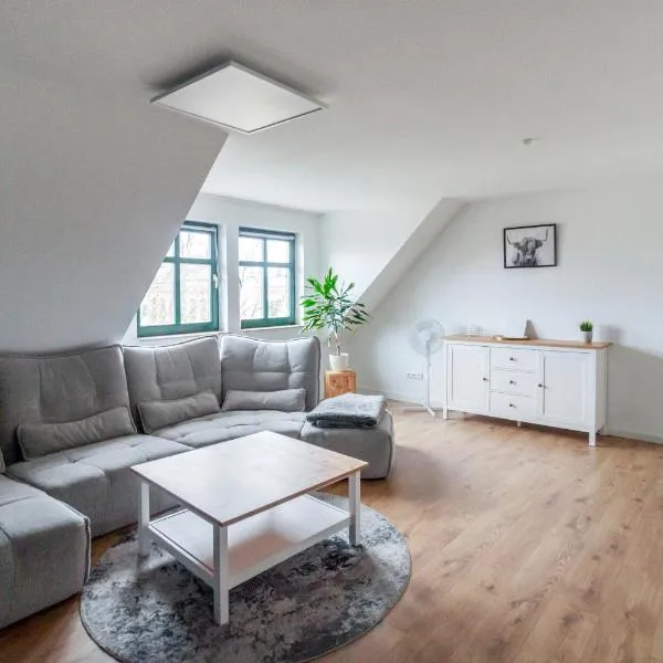 Ferienwohnung "Kapellmeister" mit Klimaanlage in allen 4 Schlafbereichen, großes Wohnzimmer mit Smart TV und Big Sofa, hotel v destinaci Magdeburk