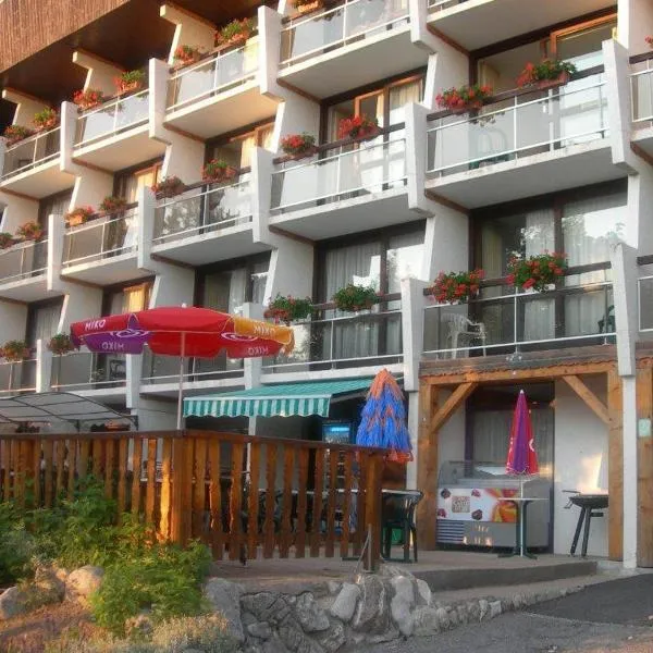 Résidence le Galaxie, hotel v destinaci Villard-de-Lans
