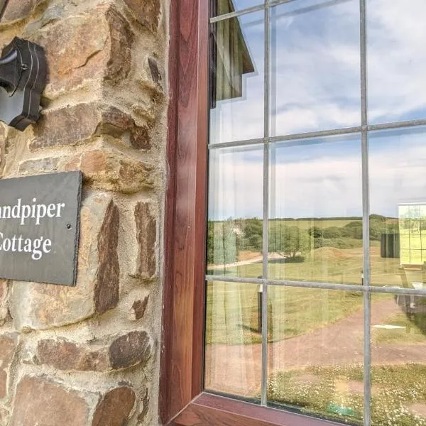 Sandpiper Cottage: cosy home near the beach, hotel in Woolacombe