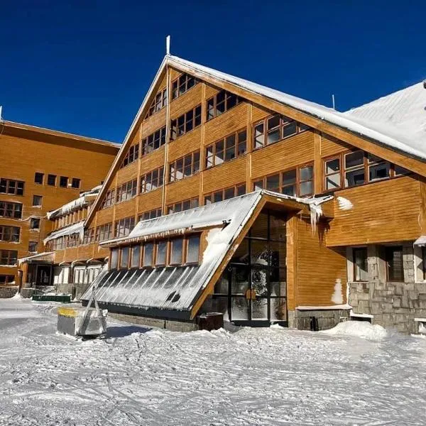 Hotel Petrovy kameny, hotel en Bělá pod Pradědem