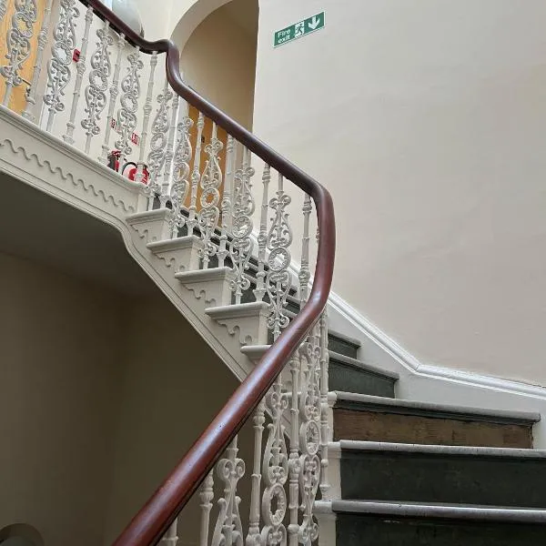 Botanic Avenue Hostel less than a mile from the City Centre, hotel v destinaci Belfast
