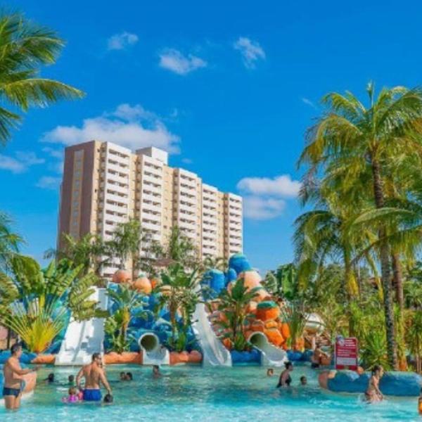 Hot Beach Suites