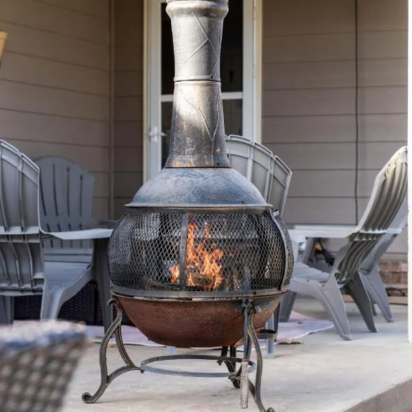 4 Bdrm, 3ba,fire Pit, Grill, 1 Block To Tu, hotel v destinaci Tulsa