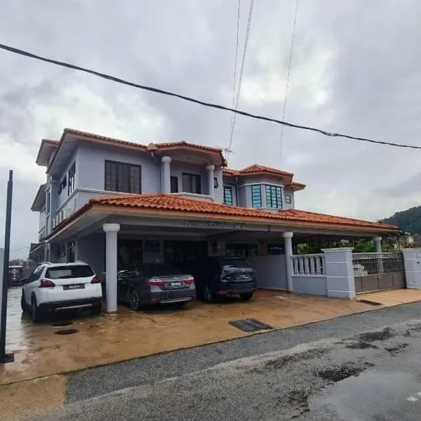 Eighteen Guesthouse, hotel v destinaci Kuantan