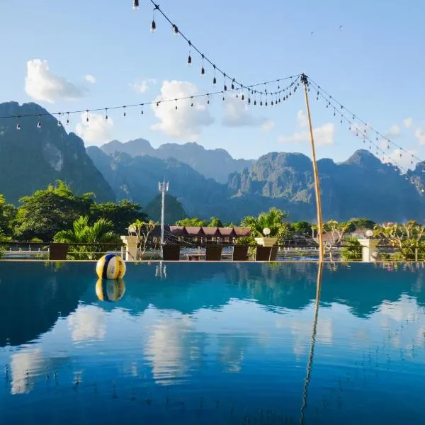 Silver Naga Hotel, hotel in Vang Vieng