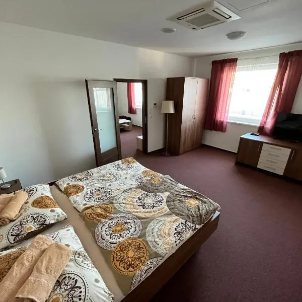 Ubytovanie pod Bielymi Karpatmi, hotel v destinaci Nové Mesto nad Váhom
