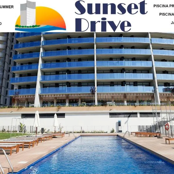 Sunset Drive Benidorm by Mar Holidays, hotel a Benidorm