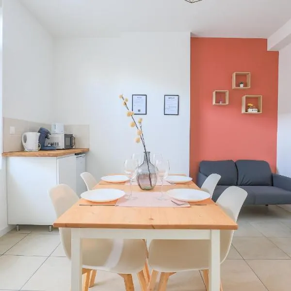 Appartement Élégant Arrière Gare, hotel v destinaci Arras