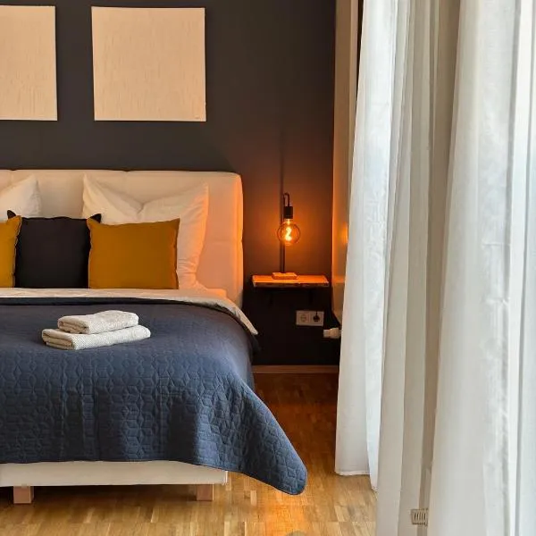 EXKLUSIVES Stadthaus auf zwei Etagen am Staatstheater: Cottbus şehrinde bir otel