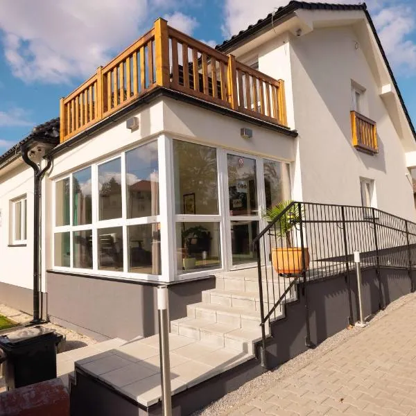 Apartmány PARK, hotel in Turčianske Teplice