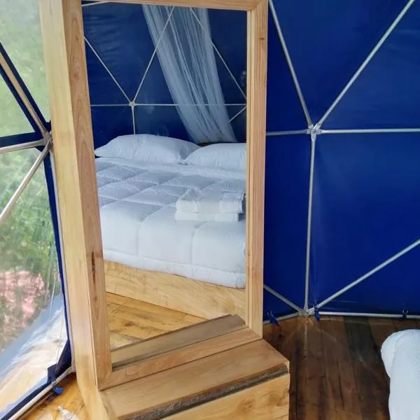 Villas del Rio Glamping, hotel u gradu San Francisco