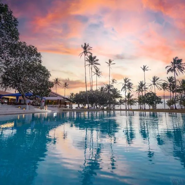 Pegasus Reef - A Beach Resort in Colombo, hotel in Ja-Ela