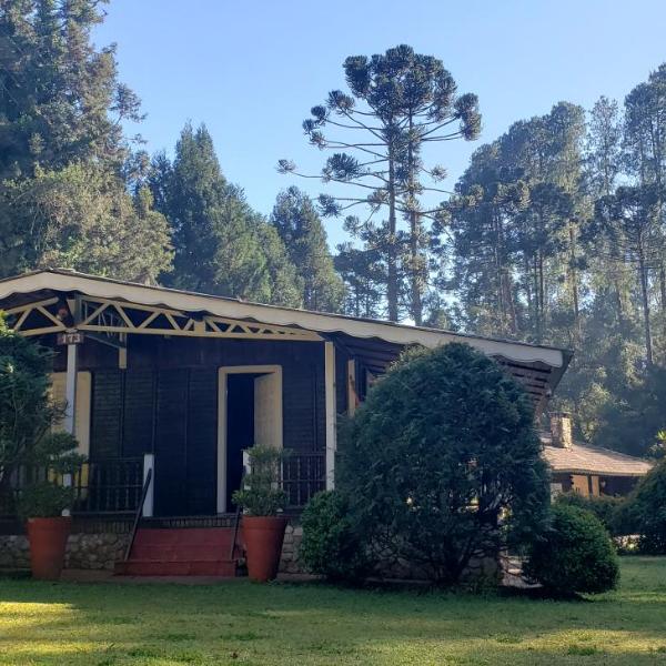 CASA EM CONDOMÍNIO