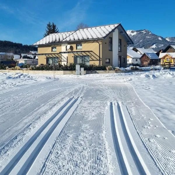 Alpenlodge Bad Mitterndorf mit Privat Sauna, hotel in Bad Mitterndorf
