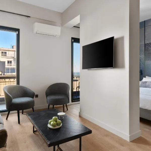 Azur Hotel Volos、ヴォロスのホテル