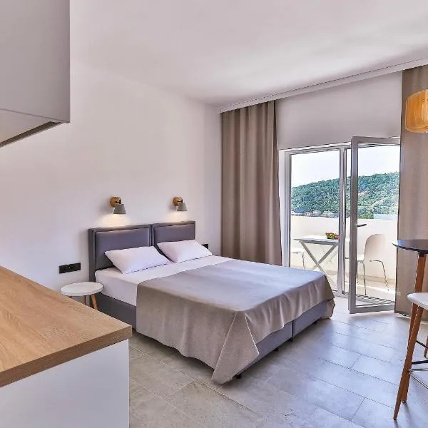 Magic Point, hotel v destinaci Kruče