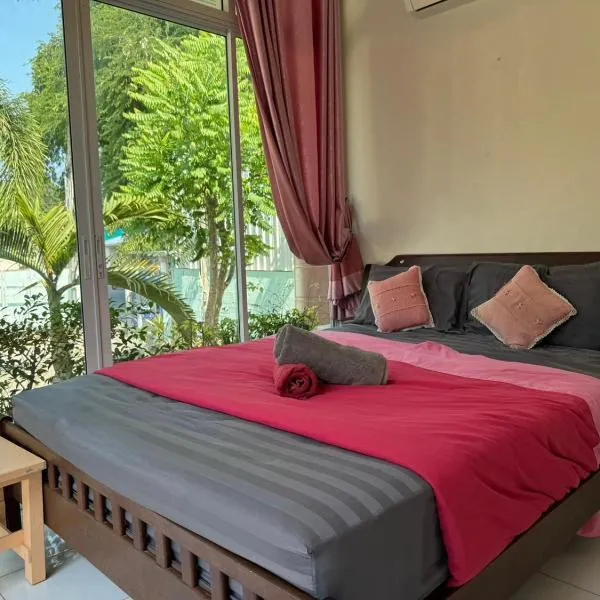 Crypto Resort - Koh Larn, ξενοδοχείο στο Κο Λαρν