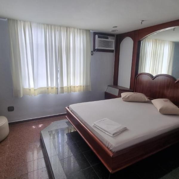 Stop Time Hotel