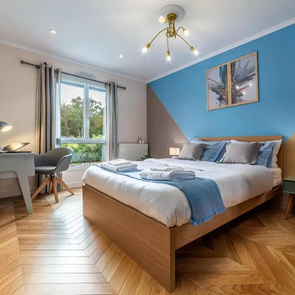 SUITE ET CHAMBRES d'hôtes Voyage affaires Parking gratuit Proche Paris Versailles Giverny Yvelines, hotel sa Épône