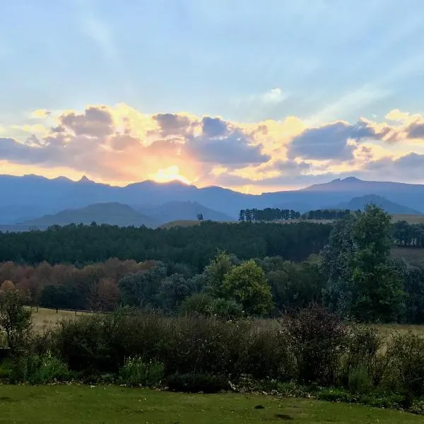 Bamboo Mountain Farm – hotel w mieście Drakensberg Garden