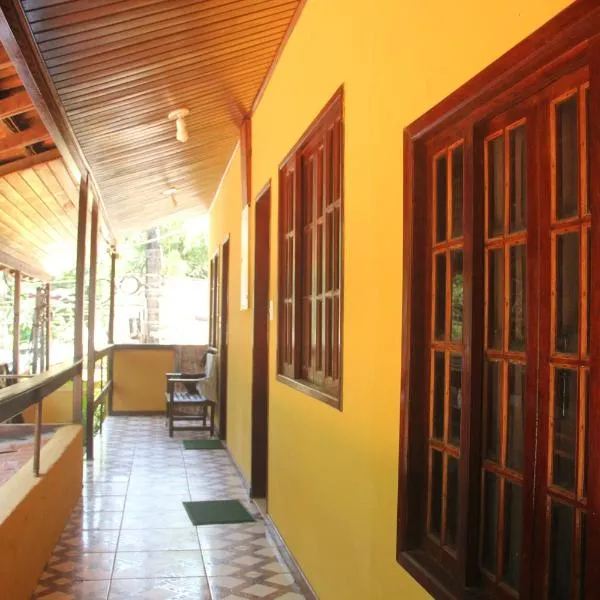 Lonier Villa Inn Economic, hotel v destinaci Abraão