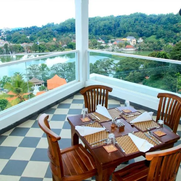 Kandy Supreme Hotel, viešbutis Kandyje