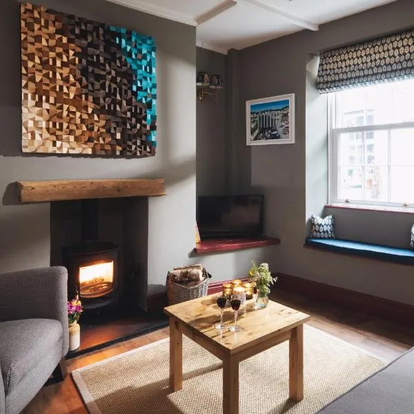Fourteen Providence Place, Calstock, Cornwall, self catering cottage, hotel v destinaci Calstock