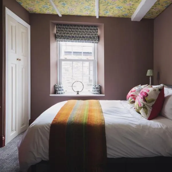 Fourteen Providence, hotelli kohteessa Calstock