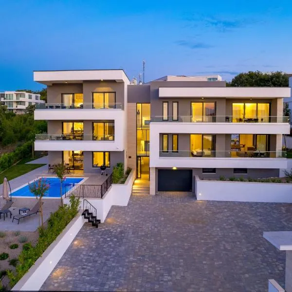 HADRIE LUXURY RESORT AND VILLAS ROVA ed, hotel v destinaci Vantačići