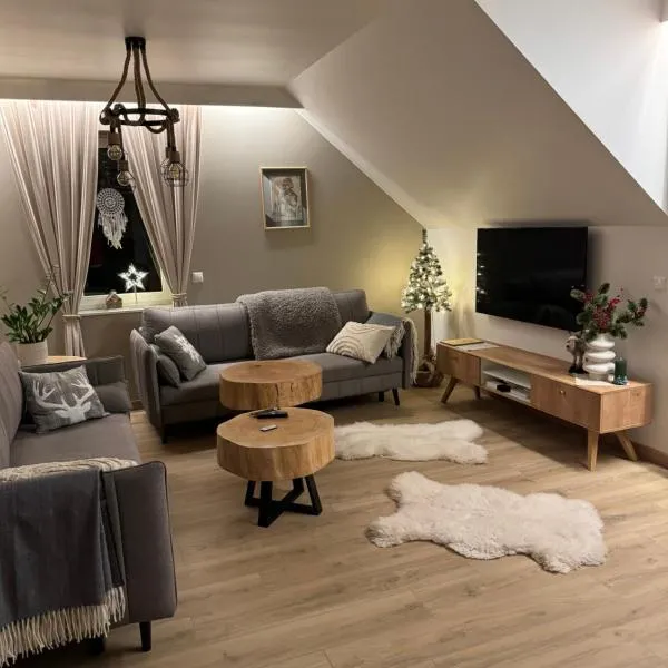 OWCZA GÓRKA Apartamenty โรงแรมในอิสเตบนา