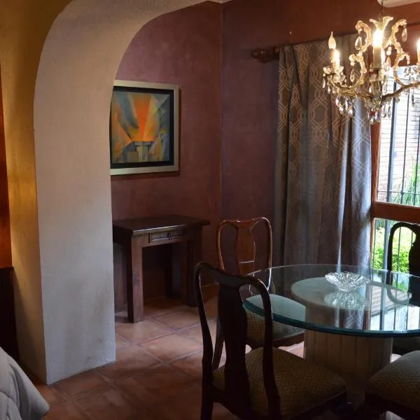 Hotel Art Gallery Casona de los Milagros, khách sạn ở Colima