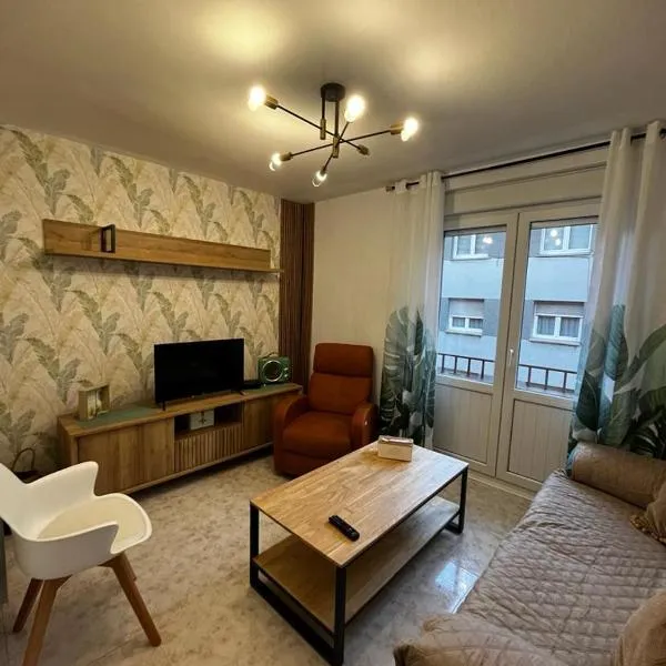 Precioso piso totalmente reformado.、ヒホンのホテル