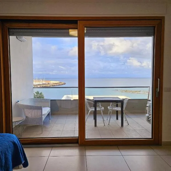 Dolphin's Home, hotel a Porto Torres
