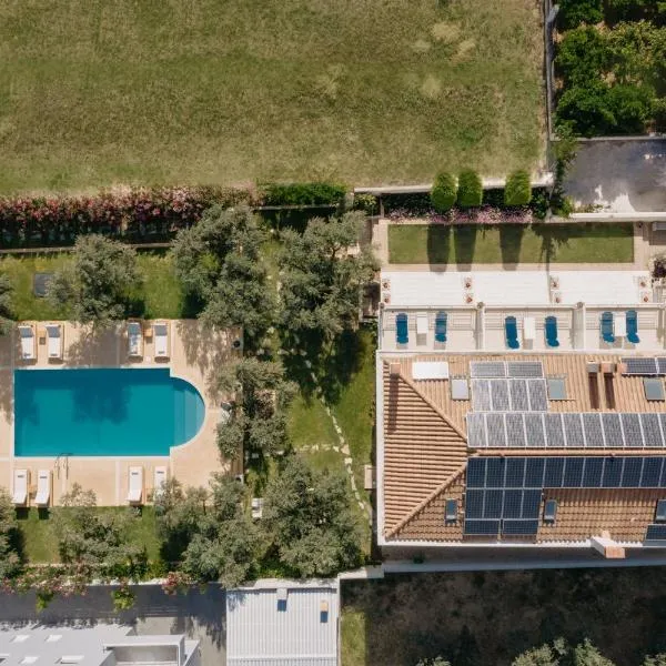 Nereides Luxury Villas、カト・アルミリのホテル
