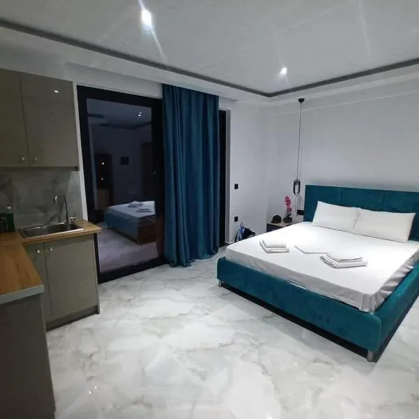 Central studios apartments, hotel v destinácii Alikanas