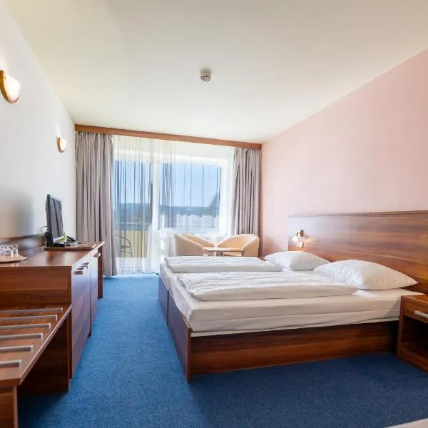 Lipno Wellness - Frymburk C104 privat family room, hotel ve Frymburku