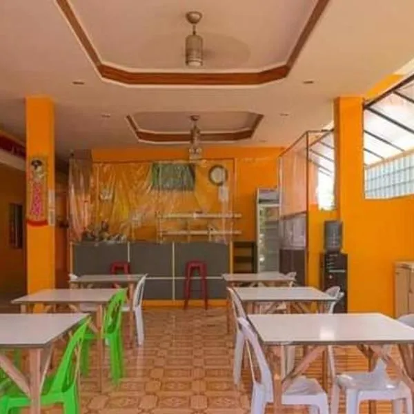 Jessa's 5 Guests house, hotel in Moalboal