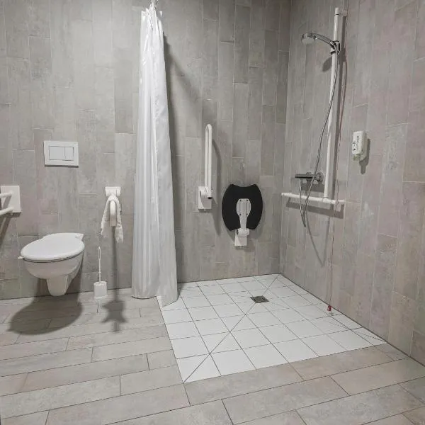 B&B HOTEL Wiener Neudorf, hotel v destinaci Wiener Neudorf